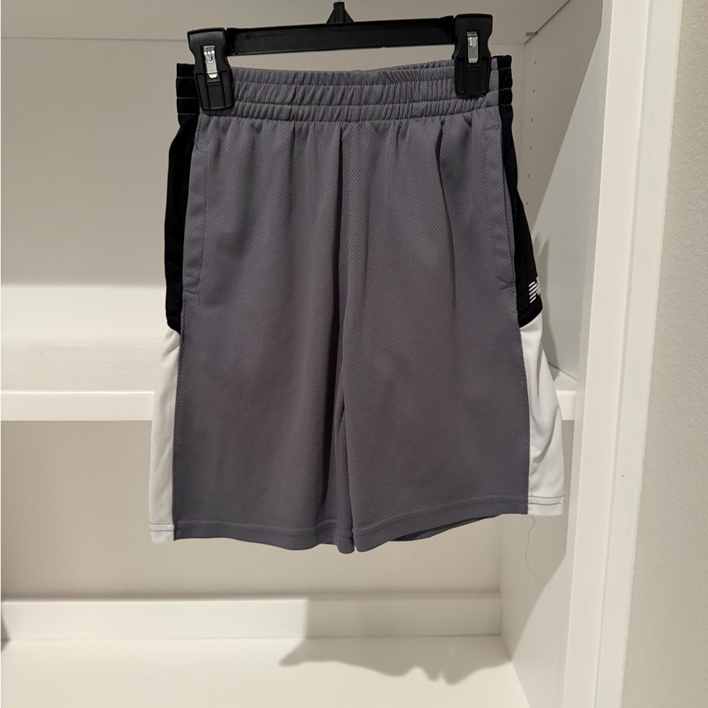 New Balance Youth Size M 10/12 Gray and White Athletic Shorts